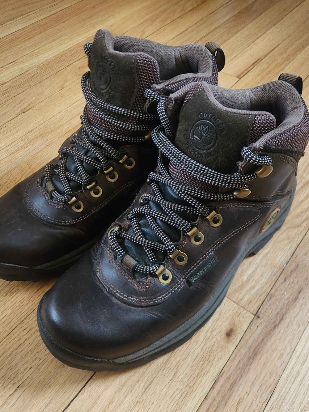 Timberland White Ledge Mid Waterproof Hiking Boots — Men’s Size 7